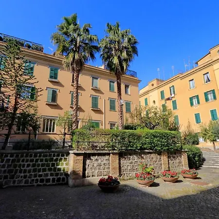 Апартаменты Ych-delizioso Con Giardino Vicino Al Vaticano